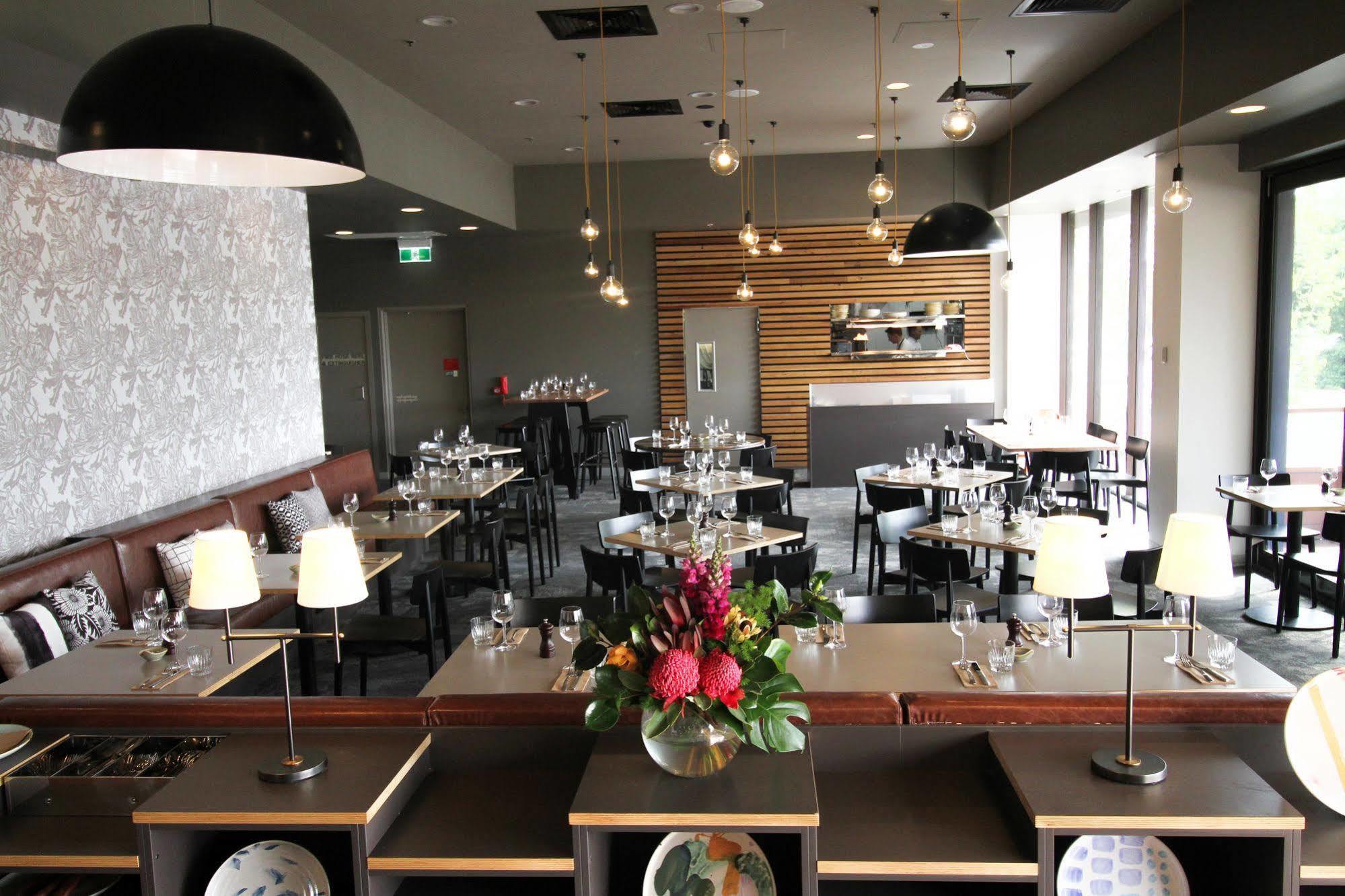 Abode Woden Aparthotel Canberra Exterior photo