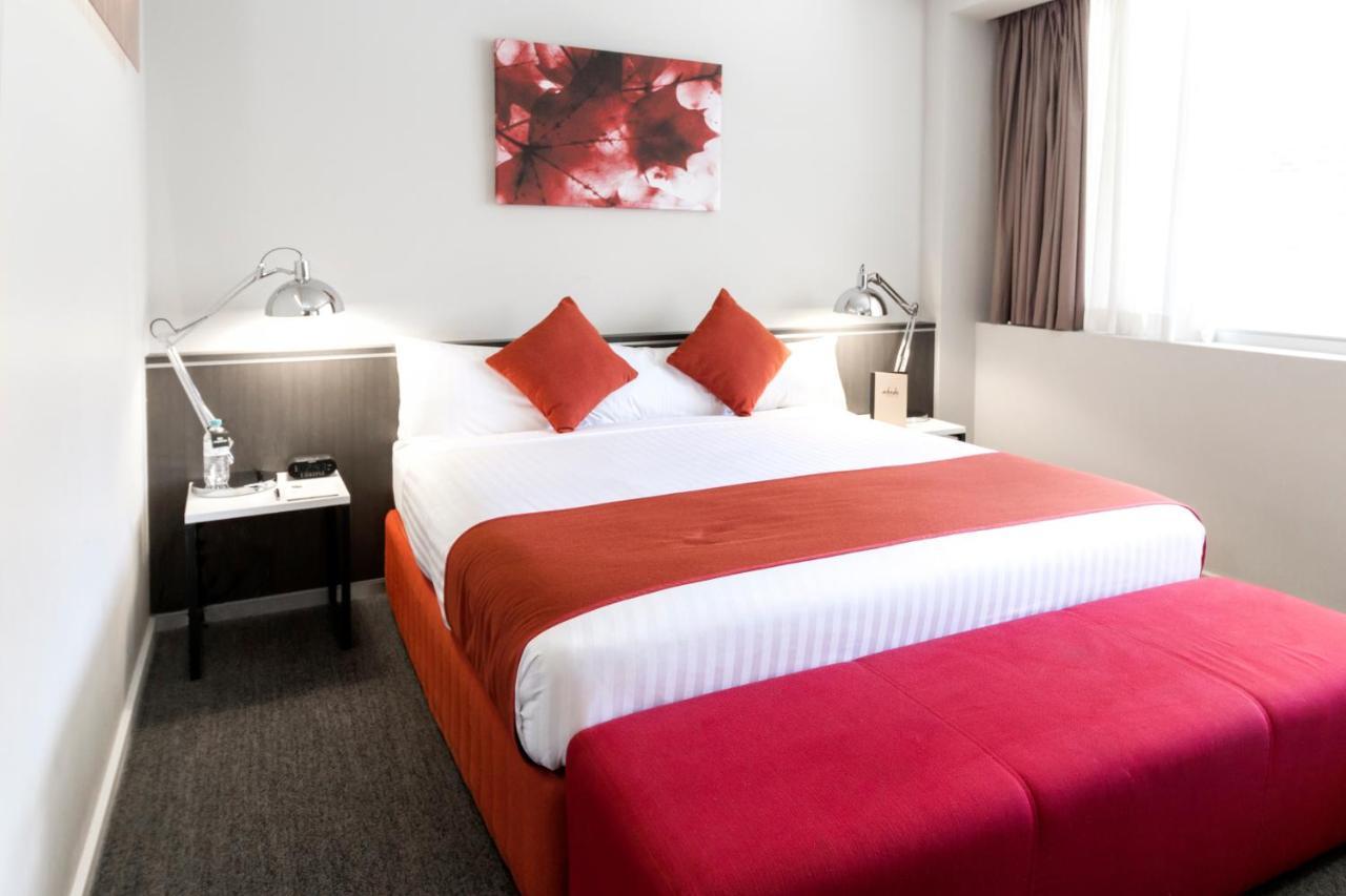 Abode Woden Aparthotel Canberra Exterior photo